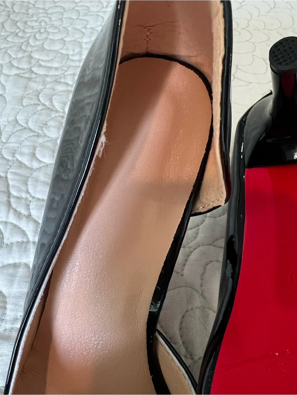 Black Patent Pointed-Toe Women's Pumps